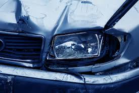 California law requires traffic accidents on a california street/highway or private property to be reported to the department of motor vehicles (dmv) within 10 days if there was an injury, death or property damage in excess of $1,000. How To Report A Car Accident In California Freeman Injury Law