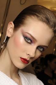 Runway Beauty 80s Makeup At Gucci Fall 2009 80er Jahre Make Up Beauty Makeup Trends