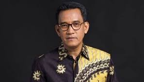 Karena channel ini adalah channel yang mengancam Refly Harun Tidak Ada Kejahatan Yang Bisa Ditembak Mati Termasuk Teroris Pranala Nusa