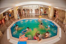 See 146 traveler reviews, 216 candid photos, and great deals for cheile gradistei fundata, ranked #26 of 67 hotels in brasov and rated 3.5 of 5 at tripadvisor. Cheile Gradistei Fundata Resort Spa Ferienresidenzen Fundata