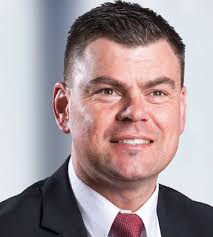 Board and Management Resumes 2017