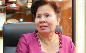 Đào Hương: Từ người con nghèo xứ Huế thành bà chủ tập đoàn đa ngành sở hữu  chuỗi cửa hàng miễn thuế lớn nhất tại Lào