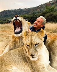 Dean Schneider On Instagram These Moments Make It All Worth It Trying To Make A Change On A G Cute Wild Animals Cute Baby Animals Funny Animal Videos