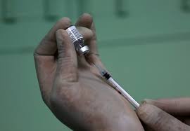 A pfizer quer autorização para uma terceira dose da sua vacina. X4cyizuxjkzbhm