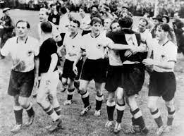 Die ungarische fußballnationalmannschaft wird organisatorisch vom ungarischen fußballverband (ungarisch magyar labdarúgó szövetség) betreut. Wm 1954 In Der Schweiz