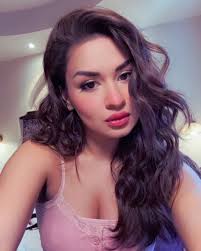 Siddharth Nigam 🥀 and avneet Kuar 🌹 Very beautiful pictures 😍🌹🥀