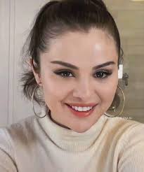 Selena Gomez 💖🔥