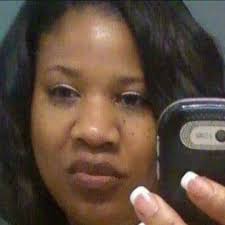 Hope Ayers (@HopeMichelleA)