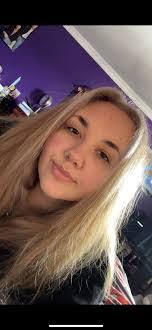 Hannah Etheridge's Instagram, Twitter & Facebook