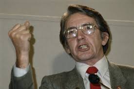 Dennis Skinner ~ Complete Wiki & Biography with Photos