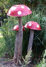 Diy Garden Mushrooms Diy Garden Decoration Garden Crafts Creative Gardening