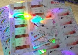 The raised holographic foil provides a unique rainbow color effect when light reflects from the cards. China Hologram Transparent Business Cards China Inkjet Card Card Sheet