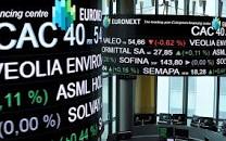 Résultat de recherche d'images pour "À LA UNE Le CAC 40 bat son record historique à plus de 7.390 points"