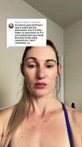 Replying to @Emily low bar squats vs high bar squats #olympicweightlifting  #powerlifting #squats #highbarsquat #lowbarsquat