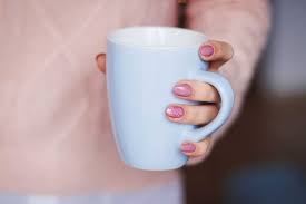 Les 3 Pires Habitudes Du Week End Qui Impactent Ta Productivite La Semaine Avec Images Vernis A Ongles Nails Polish Habitudes