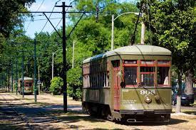Charles city streetcar was a proposed new heritage streetcar line to be built connecting the new town, missouri residential development to the heart of the city of st. St Charles Streetcar In New Orleans The World S Oldest Streetcar Line Go Guides