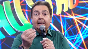 Fausto corra da silva born may 2 1950 is a brazilian television presenter he is most known for being the host of sunday show domingo do fausto it was. Fausto Silva Deixara Tv Globo No Fim Do Ano Diz Colunista Istoe Independente