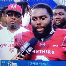 JOHNSON. C. SMITH GOLDEN BULLS ADVANCE TO 4-0 WITH A 21-16 VICTORY OVER VA.  UNION QUAVARIS CROUCH chipped in 2 rushing and a receiving score as All  American WR BREVIN CALDWELL added