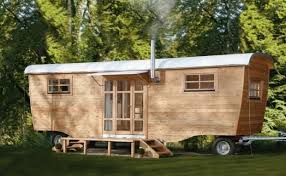 Mobile Immobilie Wohlwagen Von Alex Borghorst Wohlwagen Gartenhaus Design Gartenhaus