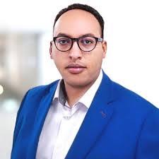 Alaina Nguyen's Instagram, Twitter & Facebook