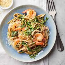 Yogurt Makes A Fine Substitute For Cream In The Sauce For This Easy Pasta Recipe Just Warm The Yogurt Do Lemon Pasta Pasta Recipes Mediterranean Diet Recipes