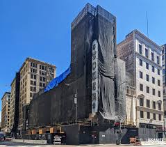 The downtown brooklyn apple store leader is edwin morales, who has been with the company for 8 years. Dtla S Historic Tower Theatre Continues Transformation Into Apple Store Urbanize La