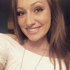 Kara Goins's Instagram, Twitter & Facebook