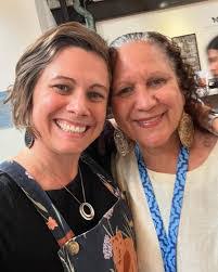 Janice Bartley's Instagram, Twitter & Facebook