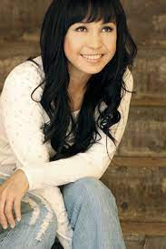 Đây không phải là danh sách đầy đủ tất cả các diễn viên việt nam đã đóng trong các bộ phim việt nam, nhưng nó sẽ bao gồm các diễn viên nổi bật xếp theo nghệ danh, theo bảng chữ cái từ a đến y. Diá»…n Vien HÆ°Æ¡ng Giang San Kháº¥u La Niá»m Ä'am Me Ä'ich Thá»±c Bao Dan Sinh