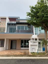 Rumah untuk dijual lakeview residency @ cyber height villa, cyberjaya compiled by ross aziz rescom real estate agent, ejen hartanah bangi, kajang, sepang, putrajaya, cyberjaya, semenyih, puchong, nilai. Wts New Cassia Garden Residence Cyberjaya Property For Sale On Carousell