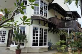 Dari ape yg kwn niesz cite, mmg betul.sama la mcm cite ni.mmg tuan uma tu suh byr sewa rm50 je, x logik kan.rm50 tuk uma sebesar tu.so, lps ni kalau nk sewa uma.ati2 tau. Rumah Untuk Dijual Seksyen 7 Bandar Baru Bangi Bungalow Ejen Hartanah Berdaftar Bandar Baru Bangi