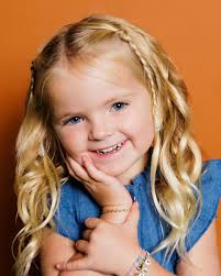 Sage's preschool pictures 🥹🫶 I'm a MESS!!! My beautiful baby girl we love  you so much 🫶 being Sage (and June's) mom is the most fulfilling and  rewarding thing in my life!