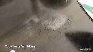 لأول مرة ازالة البقع الناتجة عن الحرارة من طاولة الطعام في دقيقة In 1min Remove Heat Stain From Wood Youtube