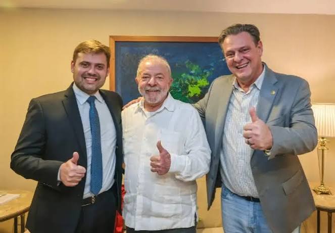 O ministro interino da Agricultura, do bolsonarismo ao lulismo em velocidade supers&ocirc;nica