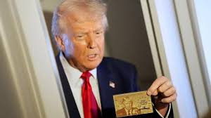 હવે ૧૦ લાખ ડોલરમાં અમેરીકાની નાગરીકતા મળશે : ટ્રમ્પે ગોલ્ડ કાર્ડ લોન્ચ કર્યું