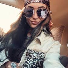 Demi Hunter (demijhunter)