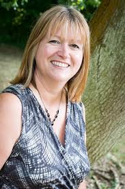 The Missing Piece in Bouncing Back: Inspiring Stories from Amazing People:  Marshall, Nicky: 9781634529860: Amazon.com: Books