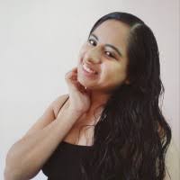 100+ perfiles de «Ana Corona»