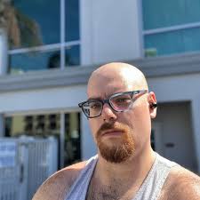 Aaron Quick (@healthrightquick) • Instagram photos and videos