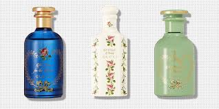 The voice of the snake eau de parfum by gucci is a woody spicy fragrance for women and men. Gucci S Seriously Pretty Alchemist S Garden Perfume Collection Is All You Need This Valentine S Day