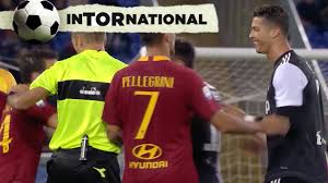 Cristiano ronaldo made more history on sunday becoming the first player to finish the. Cristiano Ronaldo Arroganz Anfall Im Spitzenspiel Gegen As Rom Fussball Bild De