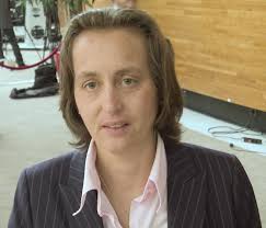 Beatrix von storch, stellvertretende bundessprecherin der alternative für deutschland, erklärt: Datei 2014 07 01 Beatrix Von Storch 2 Jpg Wikipedia