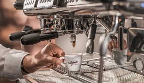 Dal 1905 macchine per caffè. Regional Brands J J Darboven Professional