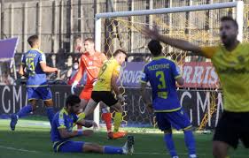 Χωρίς γκολ και πολλές συγκινήσεις το παιχνίδι στην τρίπολη. Arhs Asteras Tripolhs 1 0 Mvp O Pasalidhs Eidhseis