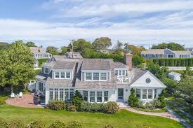 58 Pond Street Chatham Cape Cod Waterfront Homes For Sale Shingle Style Homes Waterfront Homes