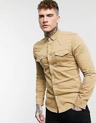 Retrouvez l'énergie, le style et le service personnalisé des magasins la baie dans un environnement de magasinage agréable et convivial. Asos Design Chemise Ajustee En Denim Biologique Style Western Taupe Asos