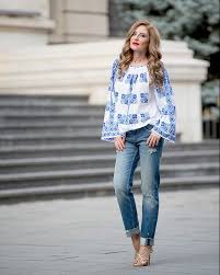 Magasiner pour 31% off 2020 neck ethnique brodé ronde blouse à manches longues dans blanc de blouses de femme collections et vérifier 1000000+ styles les plus populaires à zaful. Blouse Roumaine Au Motif De La Fleur De Lin