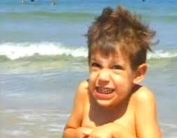 אני לא נכנסת למים רק...