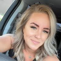 Kasey Austin's Instagram, Twitter & Facebook