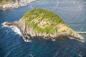 Check spelling or type a new query. Isla Santa Clara Insel In Bahia De La Concha San Sebastian Baskenland Spanien Die Konigin Von Euskadi Und Kantabrischen Kuste Ab Monte Igueldo Gesehen Ubersehen Ansicht Stelle Lizenzfreie Fotos Bilder Und Stock Fotografie